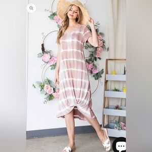 Plus Size Western Boho Tie-Dye Short Sleeve Front Twist Midi Dress